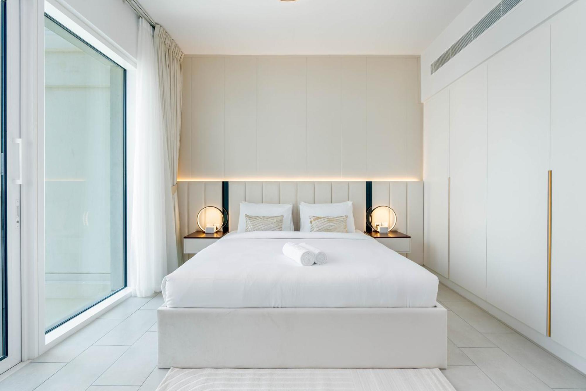 Luxurious 1br At La Vie, Jbr - Free Private Access - Ahlan Hh Dubai
